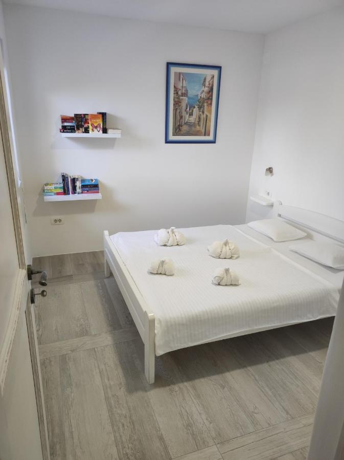 קאנפאנאר Luxury Apartment Alba With Pool מראה חיצוני תמונה