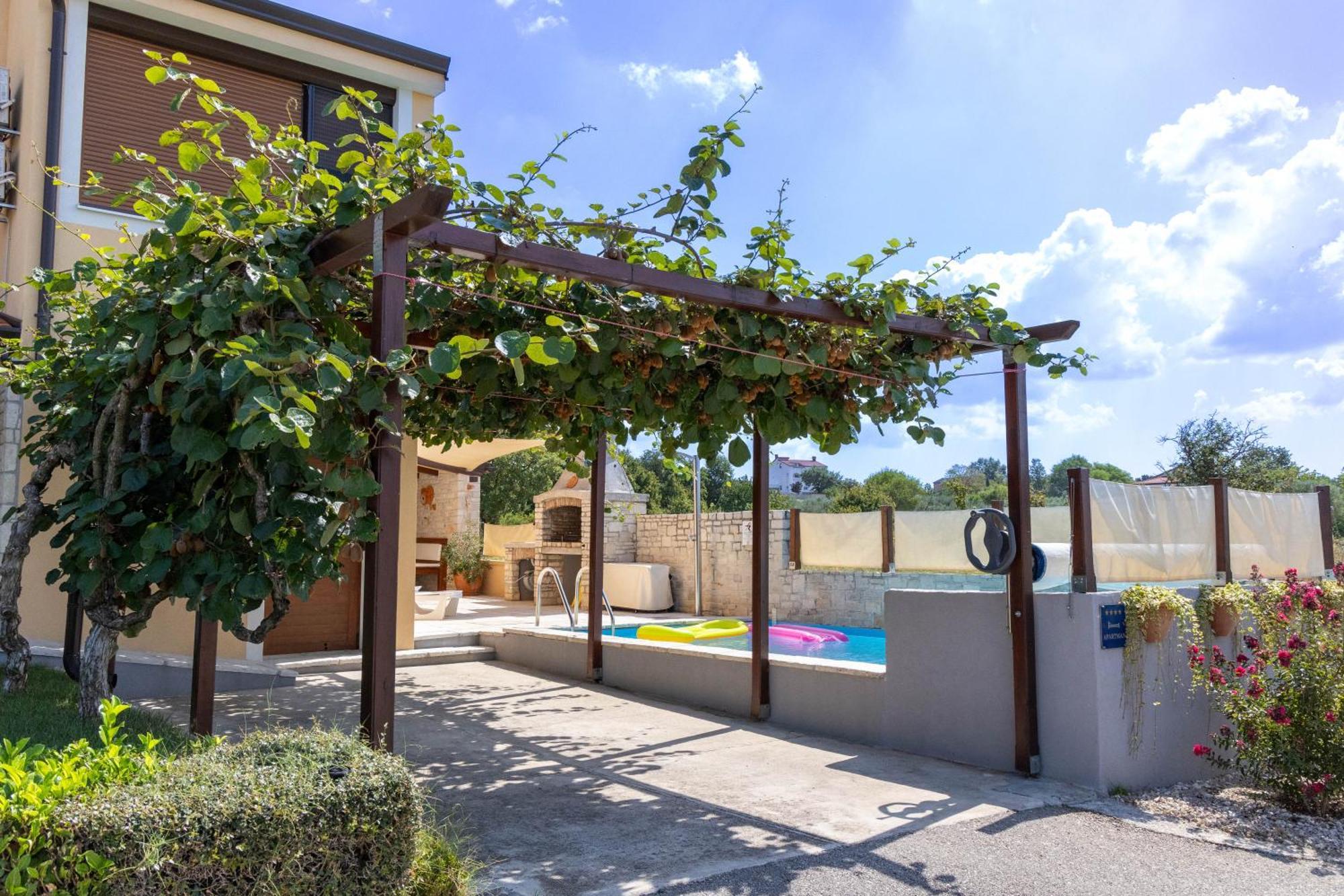 קאנפאנאר Luxury Apartment Alba With Pool מראה חיצוני תמונה